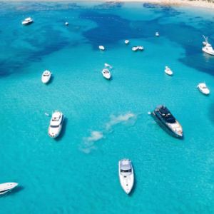 a fleet of superyachts-01